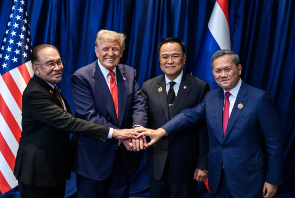 thailand-gempur-kamboja-meskipun-sudah-ditelpon-trump