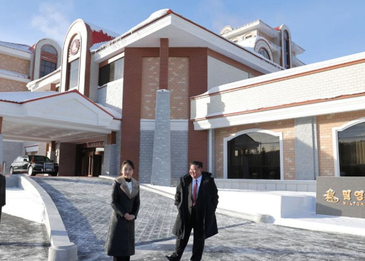 kim-jong-un-pamerkan-hotel-mewah-barunya
